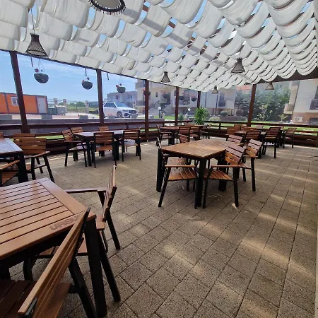 Valurile Marii Vama - Veche