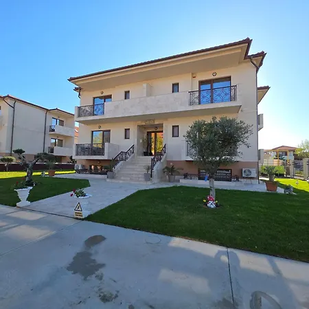 Valurile Marii Vama - Veche Vama Veche