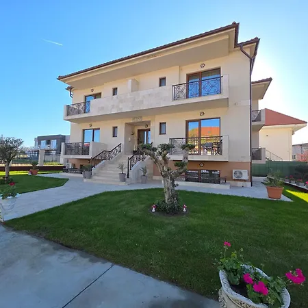 Pensionat Valurile Marii Vama - Veche