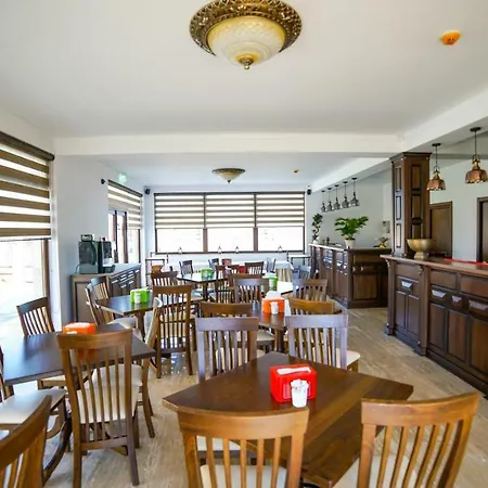 Valurile Marii Vama - Veche 4*