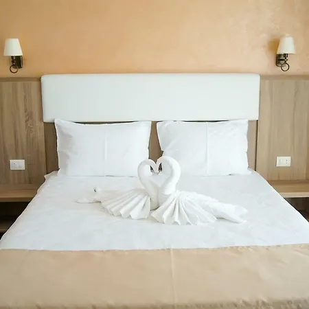 Valurile Marii Vama - Veche Pensionat Vama Veche