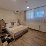 Valurile Marii Vama - Veche 招待所 4*