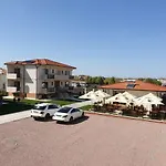 Valurile Marii Vama - Veche