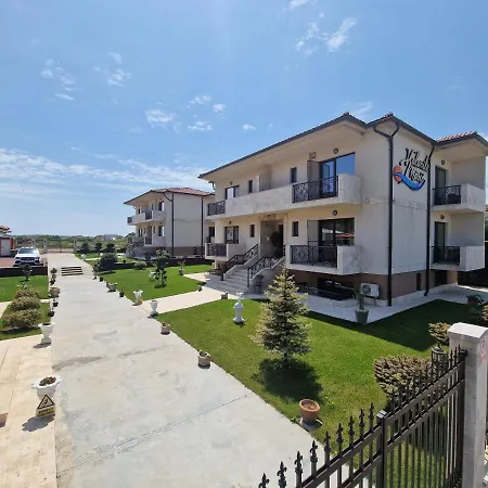 Valurile Marii Vama - Veche Vama Veche