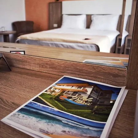 Valurile Marii Vama - Veche 4*